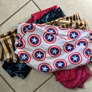 Assorted leggings + Licensed Marvel captain America leggings Size S
